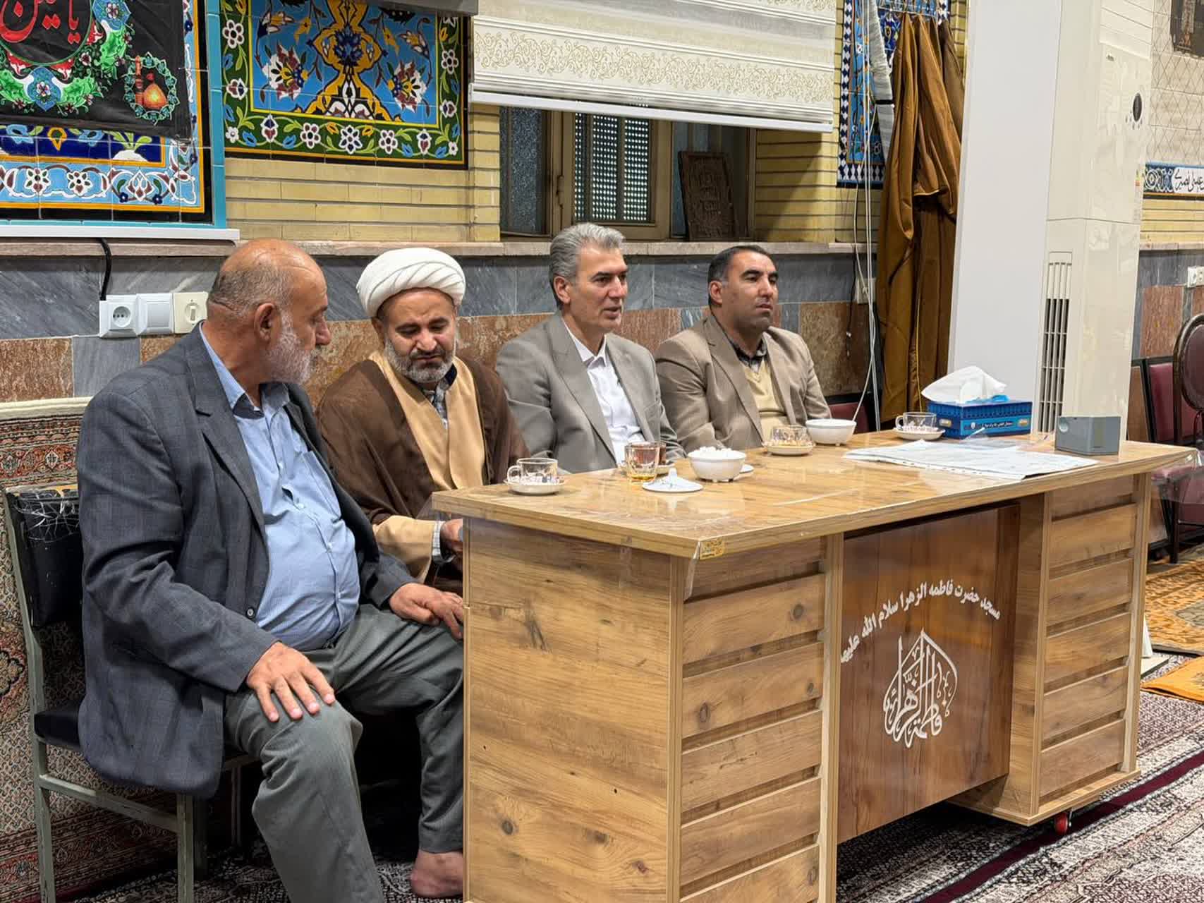 حضور فرماندار و دادستان سلماس در برنامه «هر شب یک مسجد»