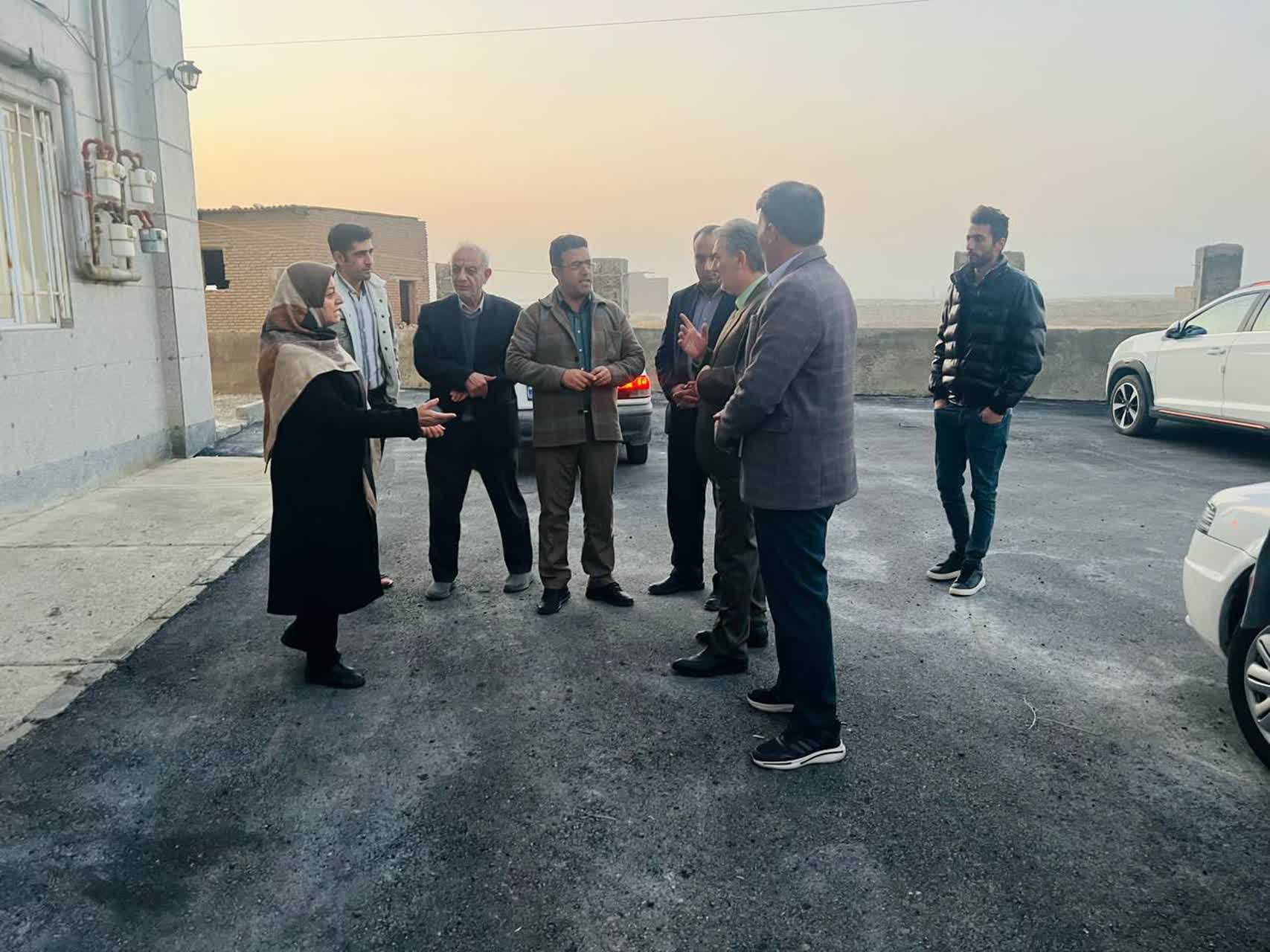 بازدید فرماندار سلماس از مجتمع مسکونی شقایق و صدور دستورات اجرایی برای رفع مشکلات زیرساختی