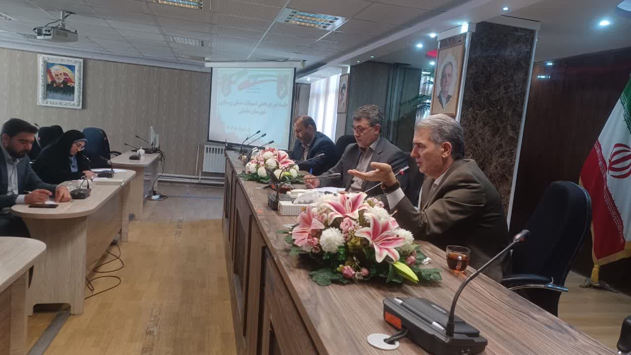 🔴 تأکید فرماندار سلماس بر تسهیل پرداخت تسهیلات مسکن روستایی در جلسه شورای هماهنگی بانکها
