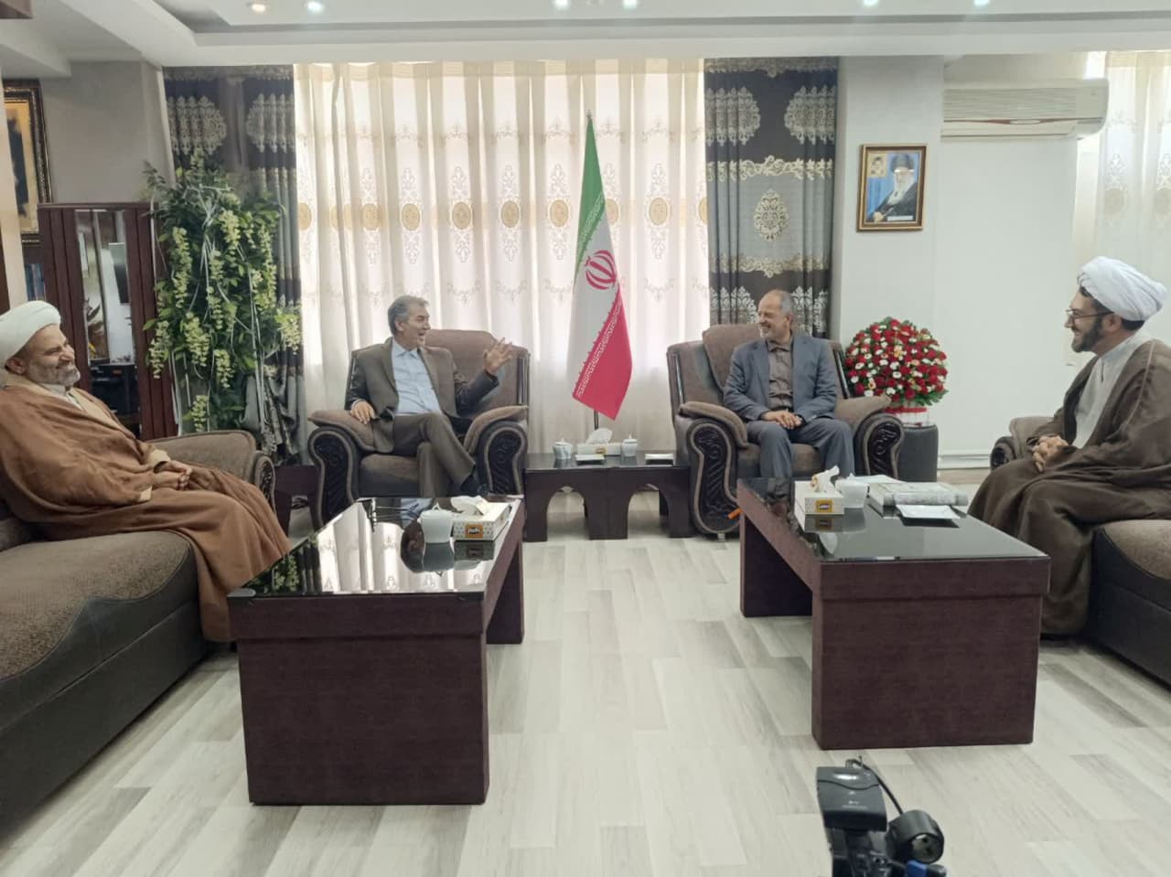 دیدار مسئولان اوقاف و حوزه علمیه با فرماندار جدید شهرستان سلماس
