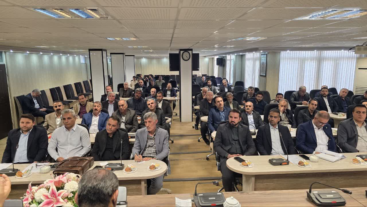 ⭕️ تأکید فرماندار سلماس بر جذب سرمایهگذاری در پایانه مرزی کوزهرش و منطقه ویژه اقتصادی