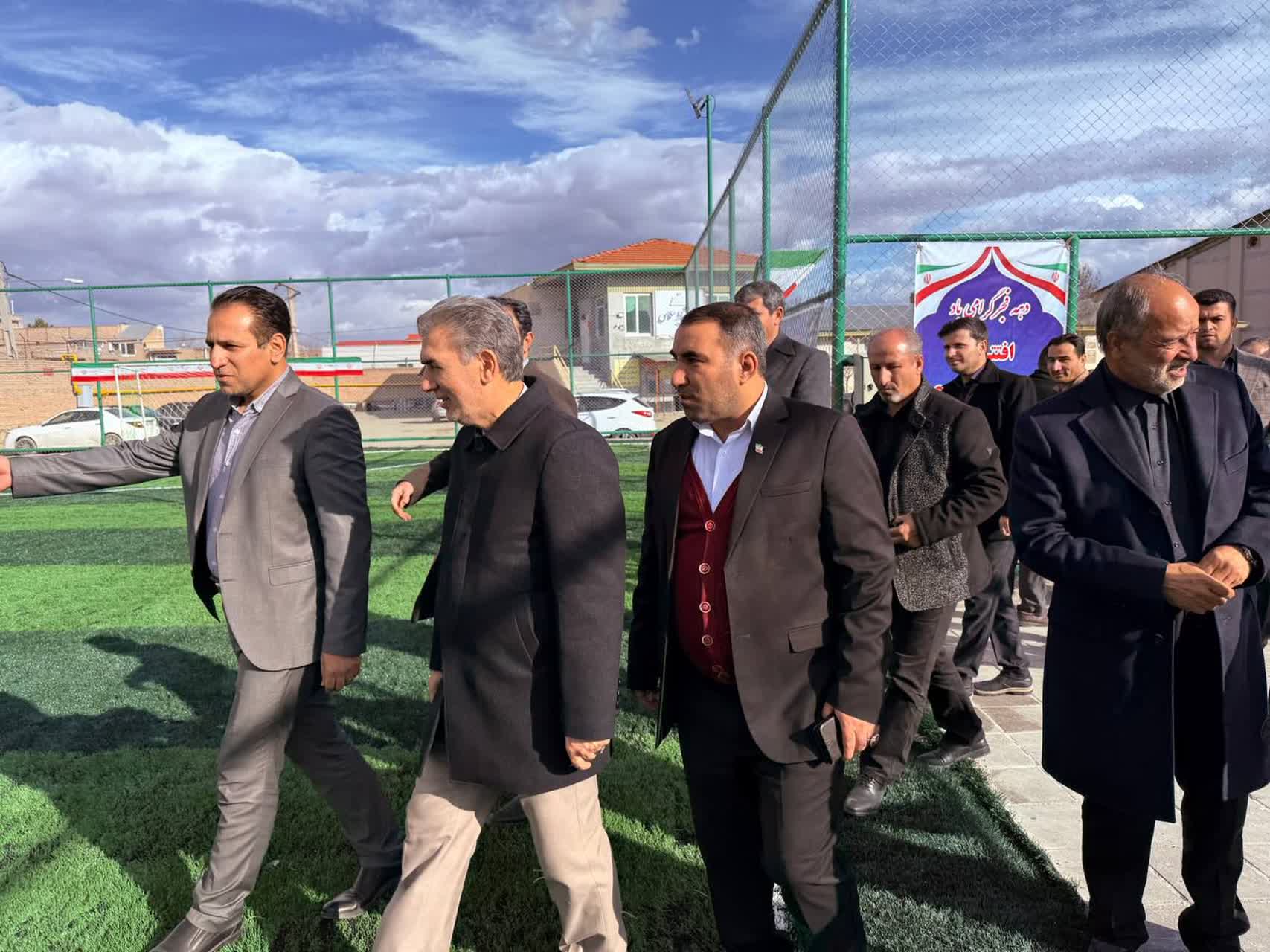 🔹افتتاح زمین ورزشی چمن مصنوعی فوتبال در مجموعه ورزشی سلماس