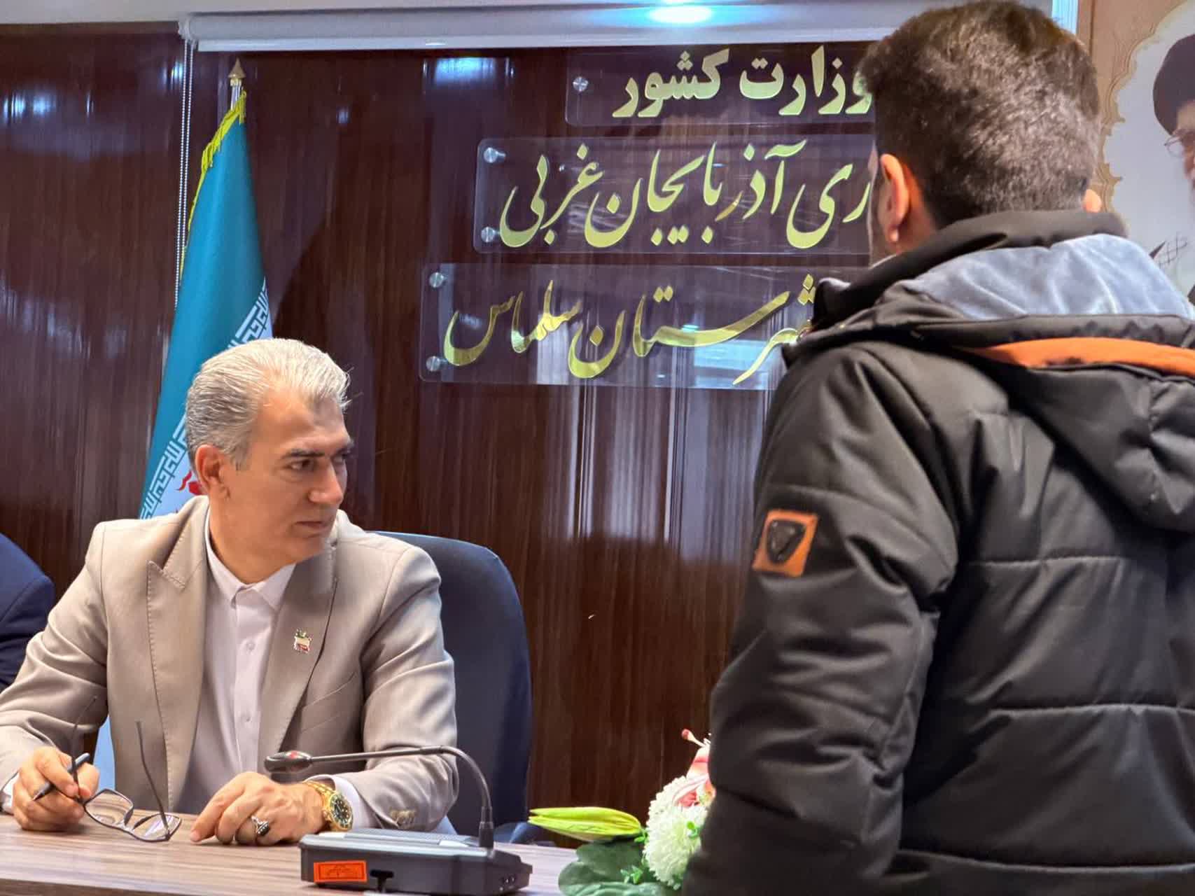 🇮🇷چهل و هفتمین فجر پیروزی🇮🇷  برگزاری ملاقات مردمی فرماندار سلماس و رؤسای ادارات شهرستان در ایام دهه فجر