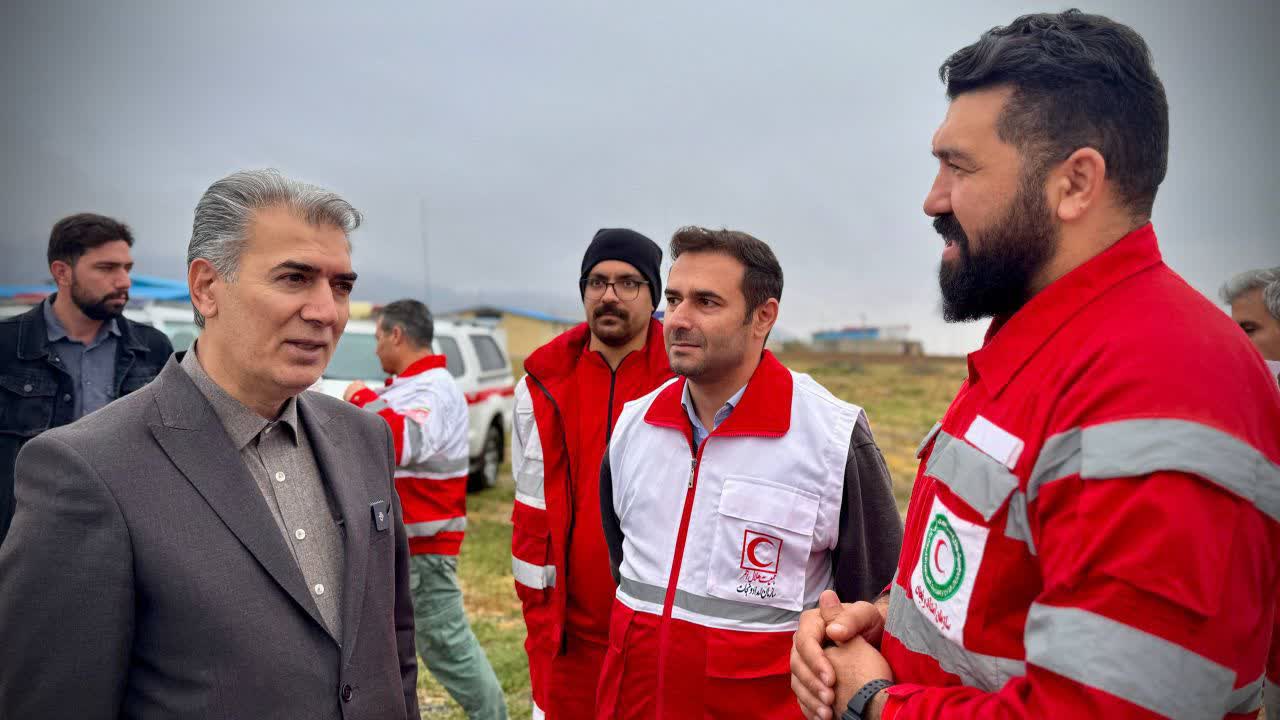 بازدید فرماندار و نماینده مردم سلماس از دوره توانافزایی تیمهای آنست شمالغرب کشور