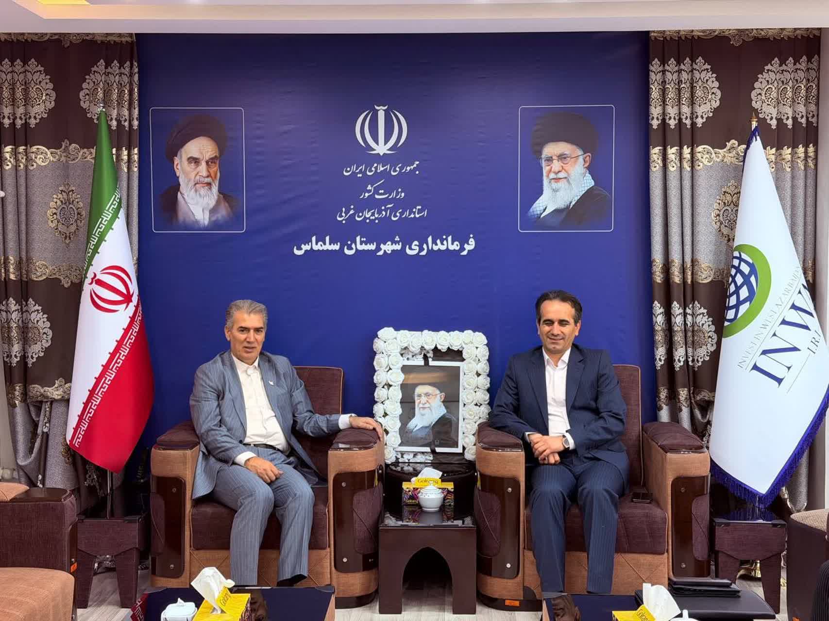 فرماندار سلماس در دیدار با مدیرعامل بانک تجارت استان بر ضرورت ایجاد تحول در روند پرداخت تسهیلات و تسهیل دسترسی مردم به خدمات بانکی تاکید کرد.