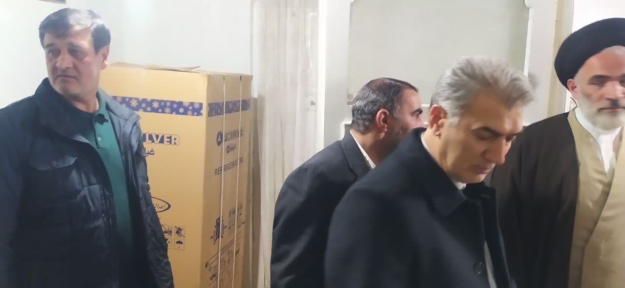 *اهدای 50 سری لوازم ضروری زندگی به مددجویان کمیته امداد سلماس همزمان با دهه مبارک فجر*