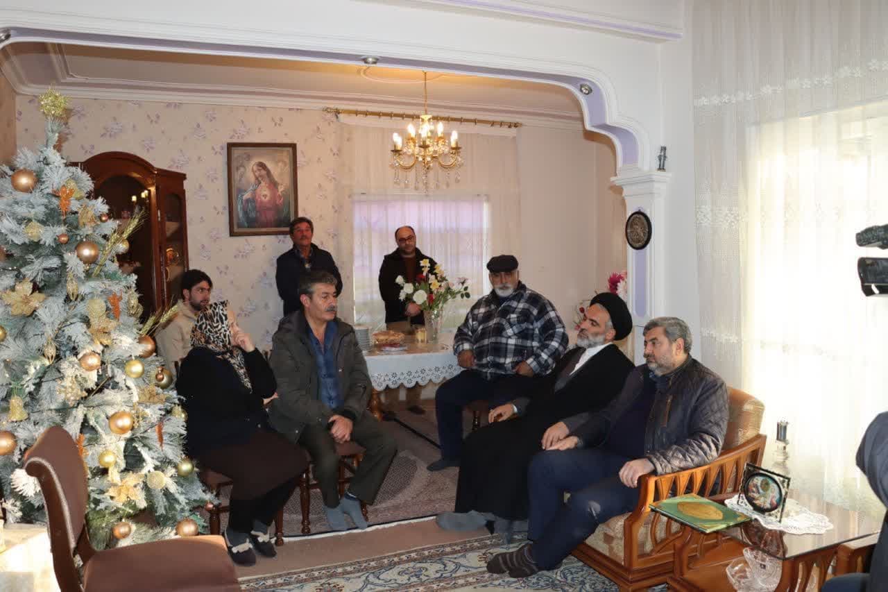 دیدار با خانواده معزز ایثارگر مسیحی شهرستان سلماس