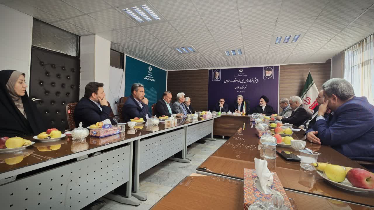 ✳️ همایش فرمانداران اسبق شهرستان سلماس برگزار شد