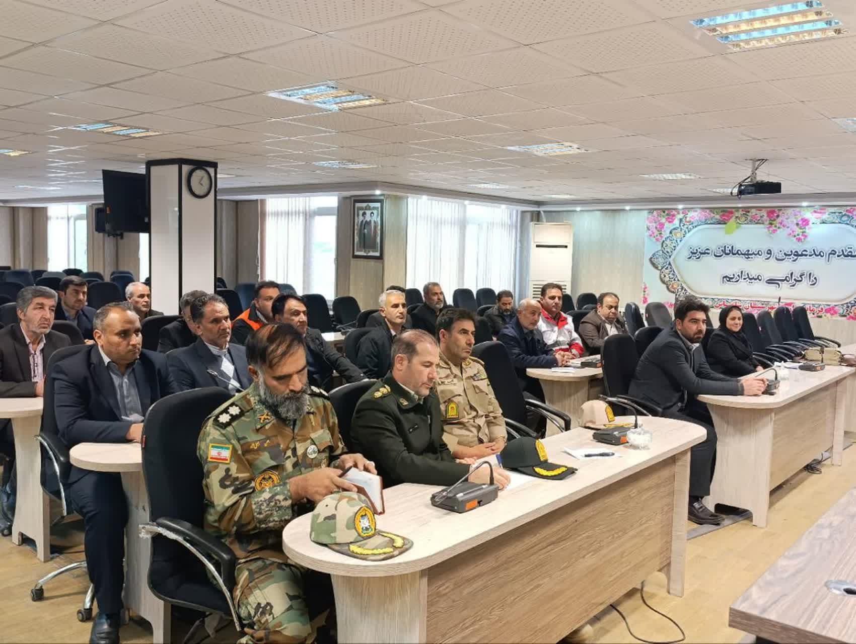 ⭕️ مدیریت بحران سلماس آمادگی دستگاهها در آلودگی هوا و سرمای زمستان را بررسی کرد