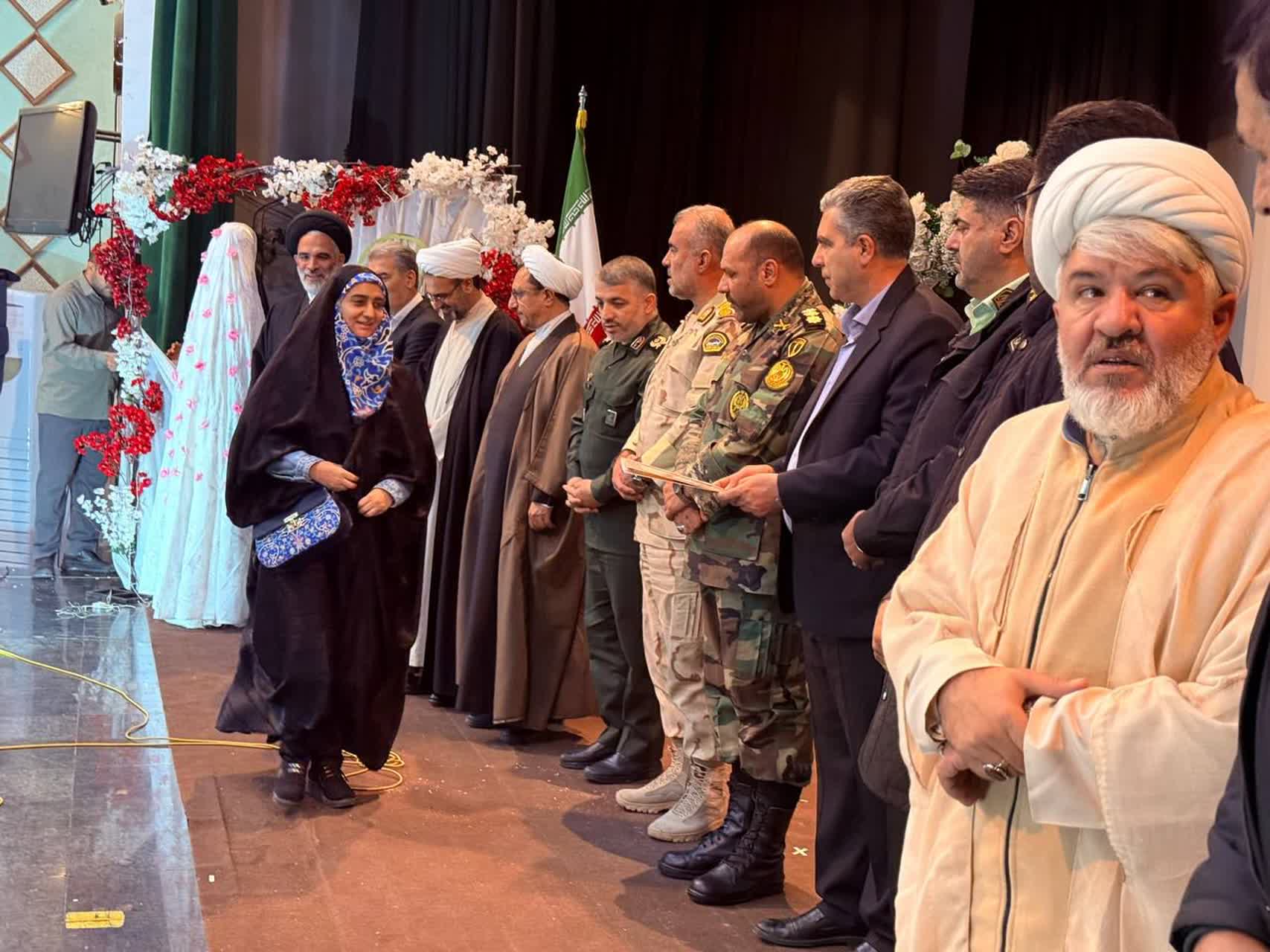 در مراسم «بانوی باشکوه» که به مناسبت میلاد حضرت فاطمه زهرا(س) برگزار شد