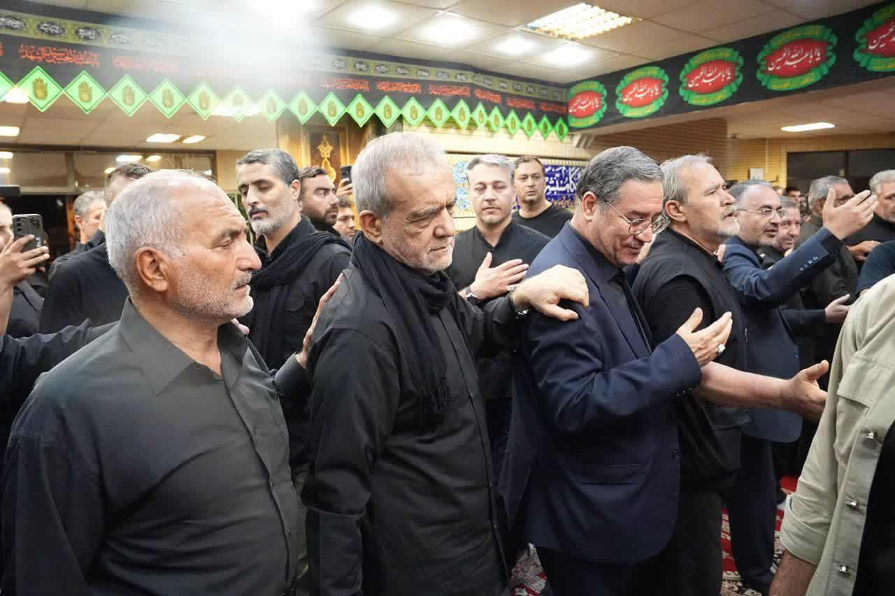 حضور رئیسجمهور در مراسم شام غریبان حضرت اباعبدالله الحسین (ع) در ارومیه