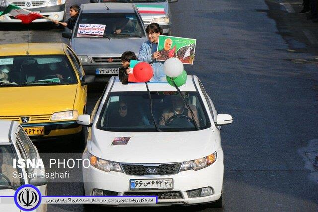 راهپیمایی موتوری و خودرویی ۲۲ بهمن در سلماس