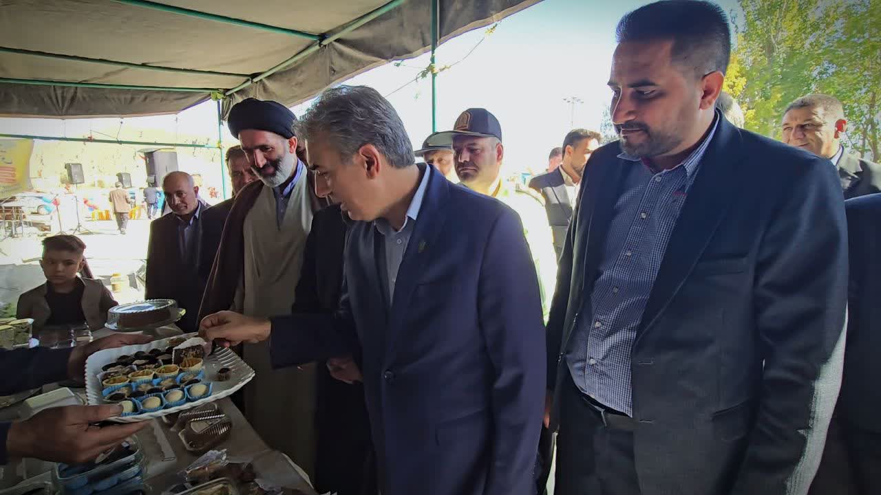 ✳️ برگزاری جشنواره طلای خندان در شهرستان سلماس