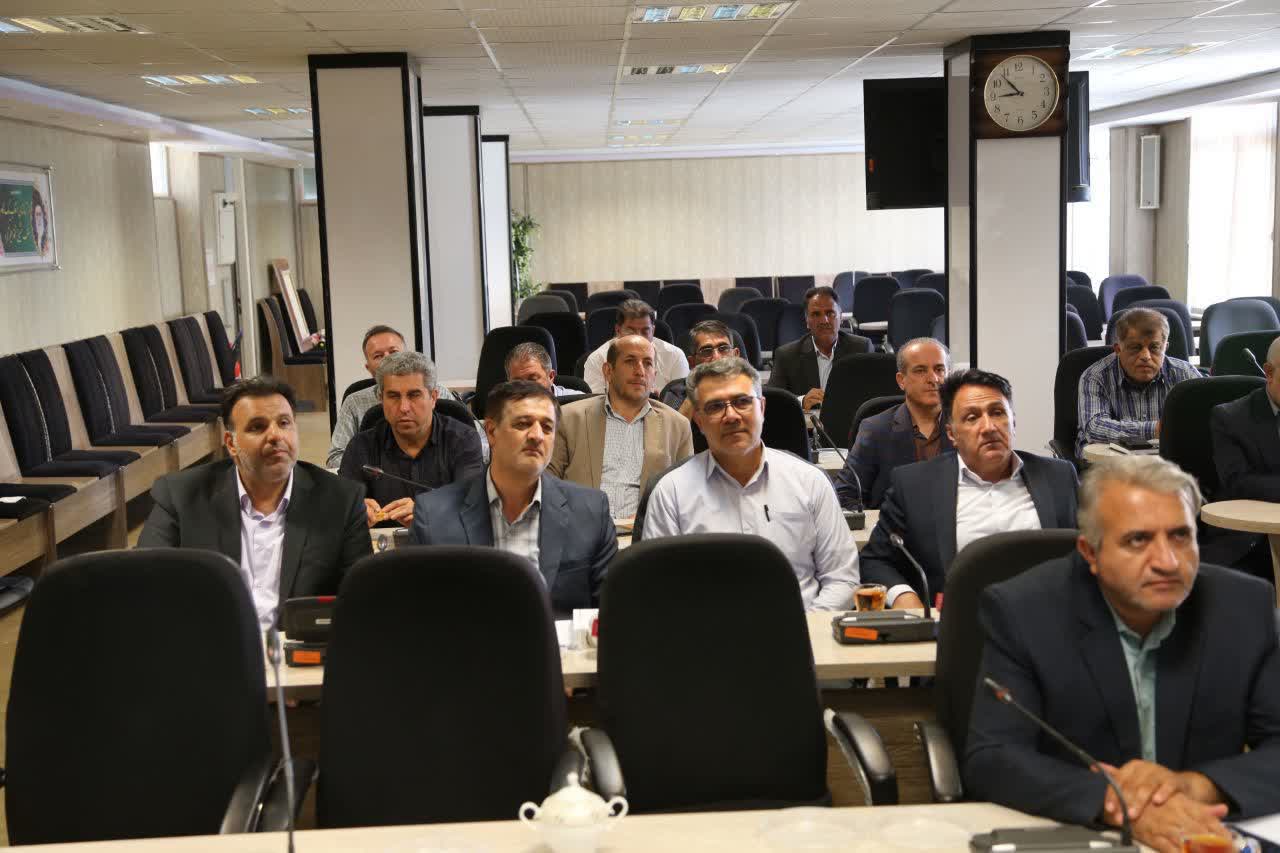 برگزاری جلسه هیئت اندیشهورز بسیج ادارات سلماس به مناسبت هفته دولت