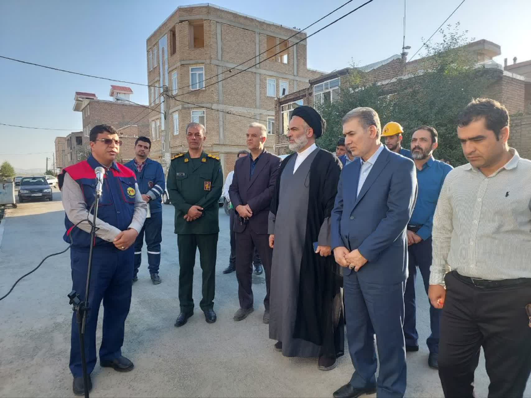 ✅️ افتتاح همزمان 22 پروژه برقرسانی در سلماس به مناسبت هفته دولت