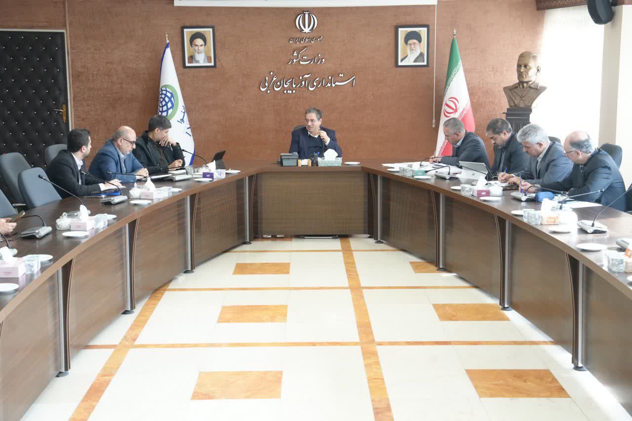 به ریاست استاندار آذربایجانغربی انجام شد؛ برگزاری جلسه استانی کارگروه ملی نجات دریاچه ارومیه