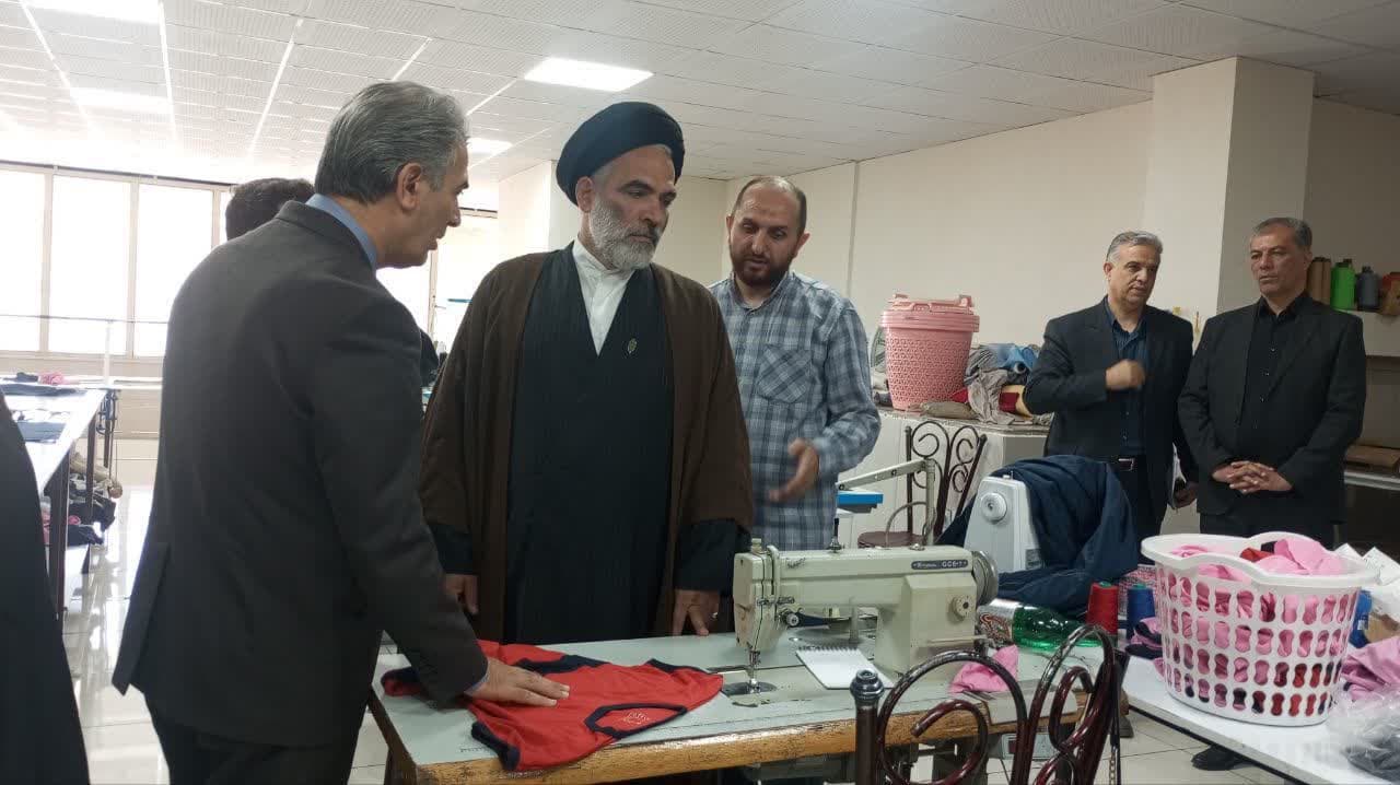 رصد میدانی ظرفیتهای صنعتی سلماس توسط فرماندار، امام جمعه و دادستان