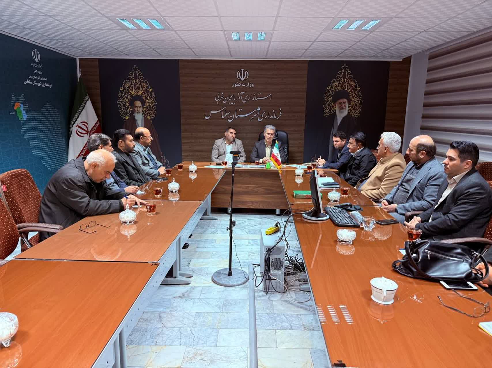 جلسه هیئت اجرایی انتخابات شوراهای اسلامی شهر و روستا به ریاست علائی، فرماندار و رئیس حوزه انتخابیه شهرستان سلماس برگزار شد.