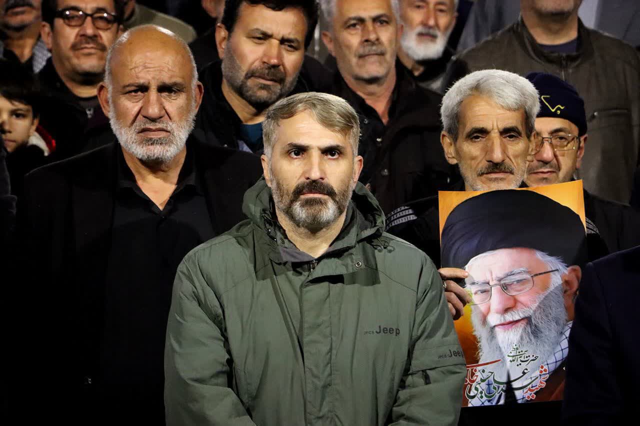 🔻قرارهای شبانه پرشور و گسترده مردم شجاع سلماس در شب بیست و دوم  همچنان با قدرت ادامه دارد ...  🗓| یکشنبه 2 فروردین 1405 🔹️| شهرستان سلماس