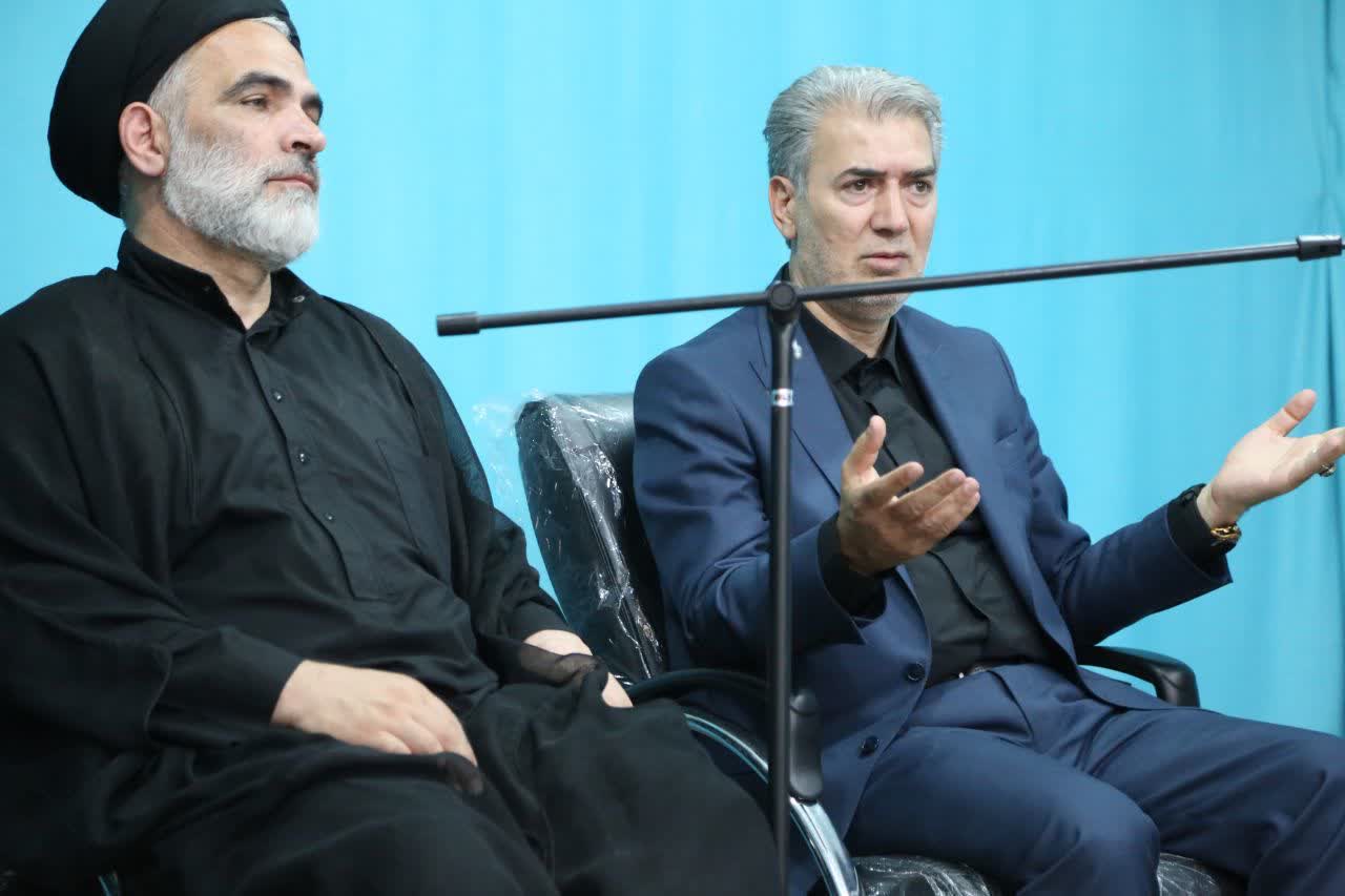 دیدار مسئولان شهرستان سلماس با امام جمعه به مناسبت هفته دولت