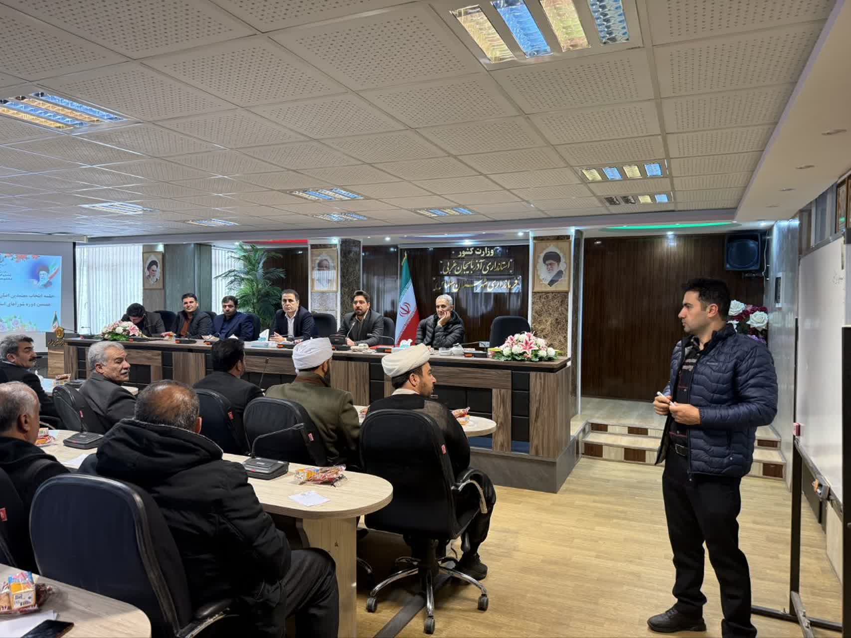 انتخاب اعضای هیئت اجرایی انتخابات شوراهای اسلامی روستاهای بخش مرکزی سلماس