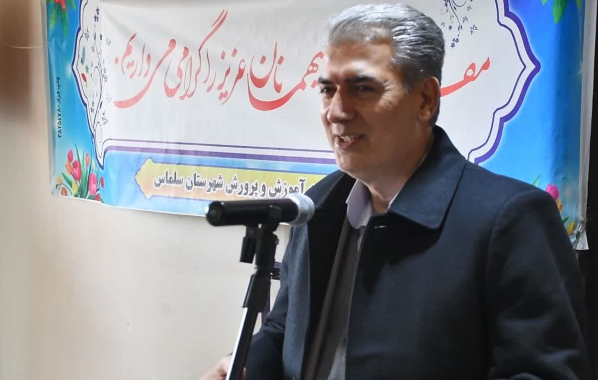 آیین افتتاح چمن مصنوعی