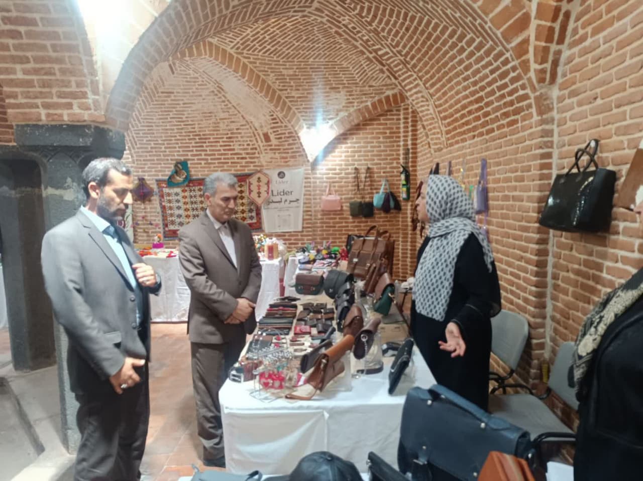 🔺️بازدید فرماندار سلماس از نمایشگاه خوداشتغالی بانوان