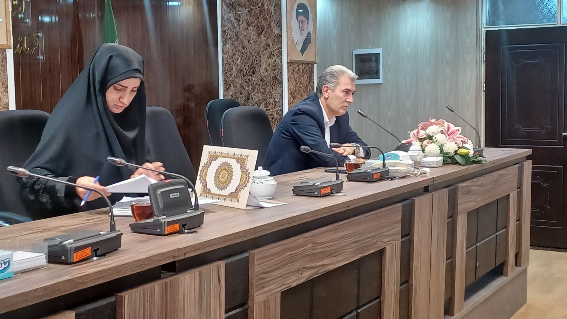 برگزاری جلسه کارگروه دختران جوان دانش آموزان و دانشجویان در سلماس؛ بررسی چالش‌های آموزشی و اشتغال و تأکید بر ساماندهی مشکلات