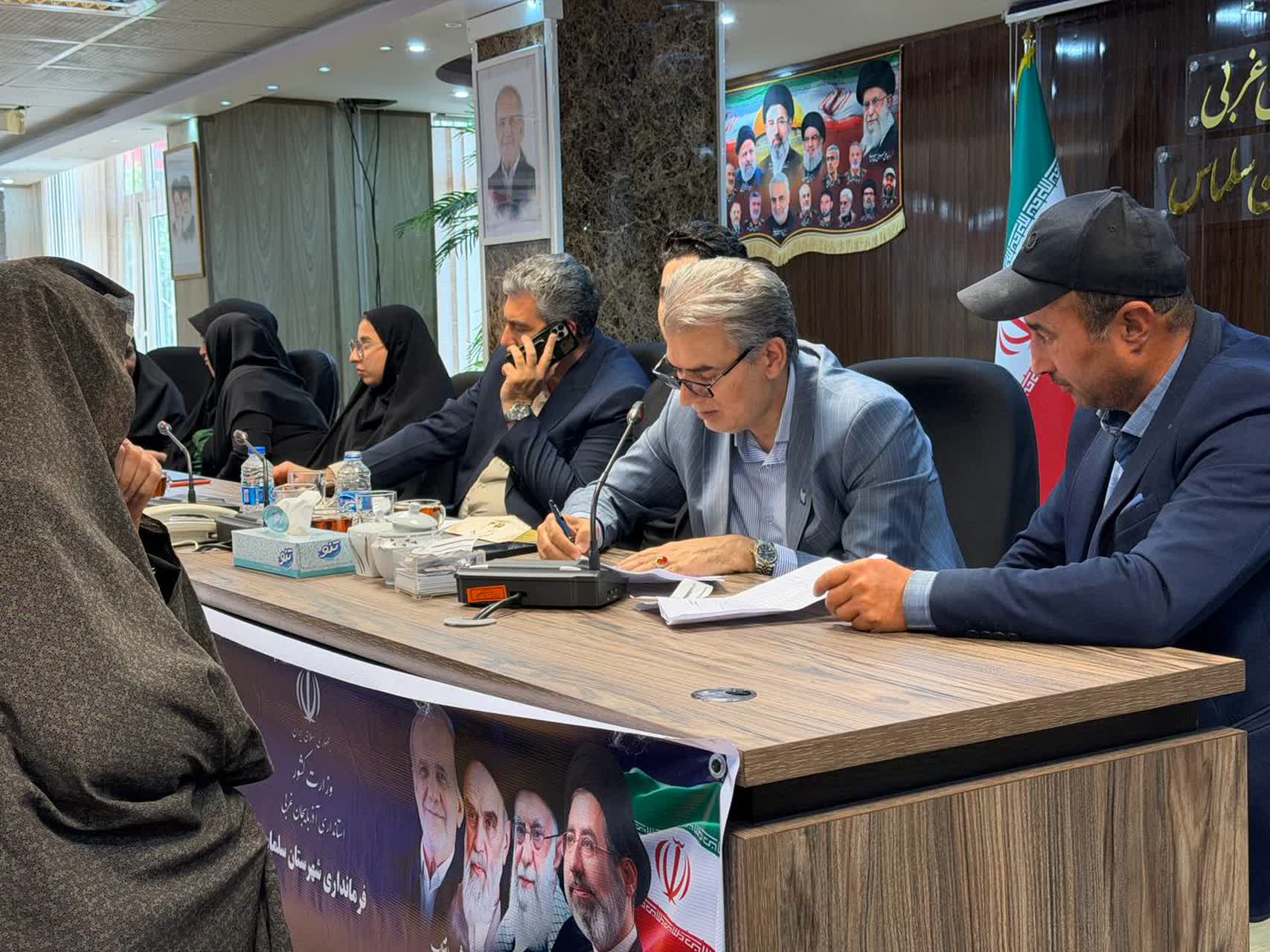میز ارتباطات مردمی فرمانداری شهرستان سلماس