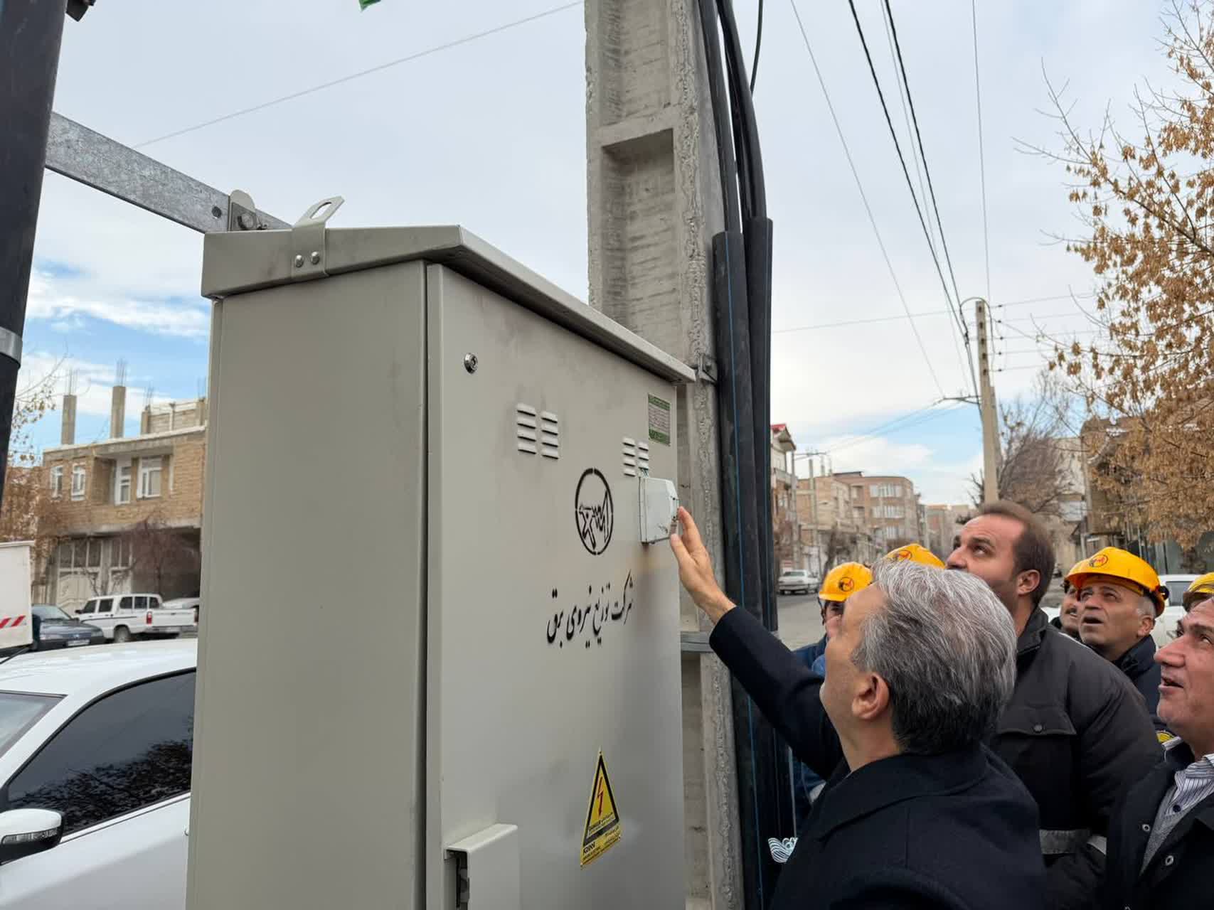 بهره‌برداری از پست هوایی خیابان بهشتی تقاطع رازی در سلماس