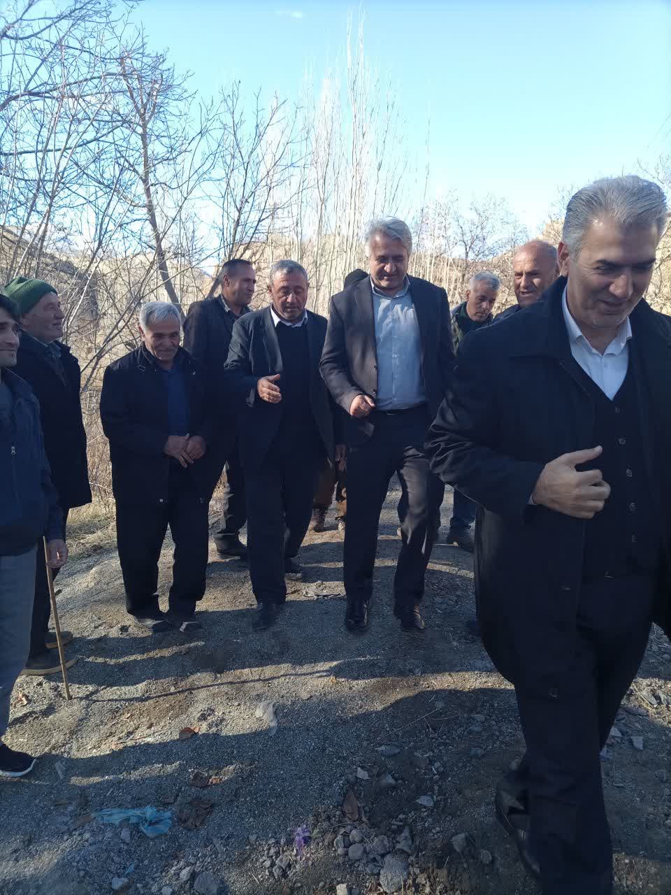 بازدید میدانی فرماندار از روستای بلقزن
