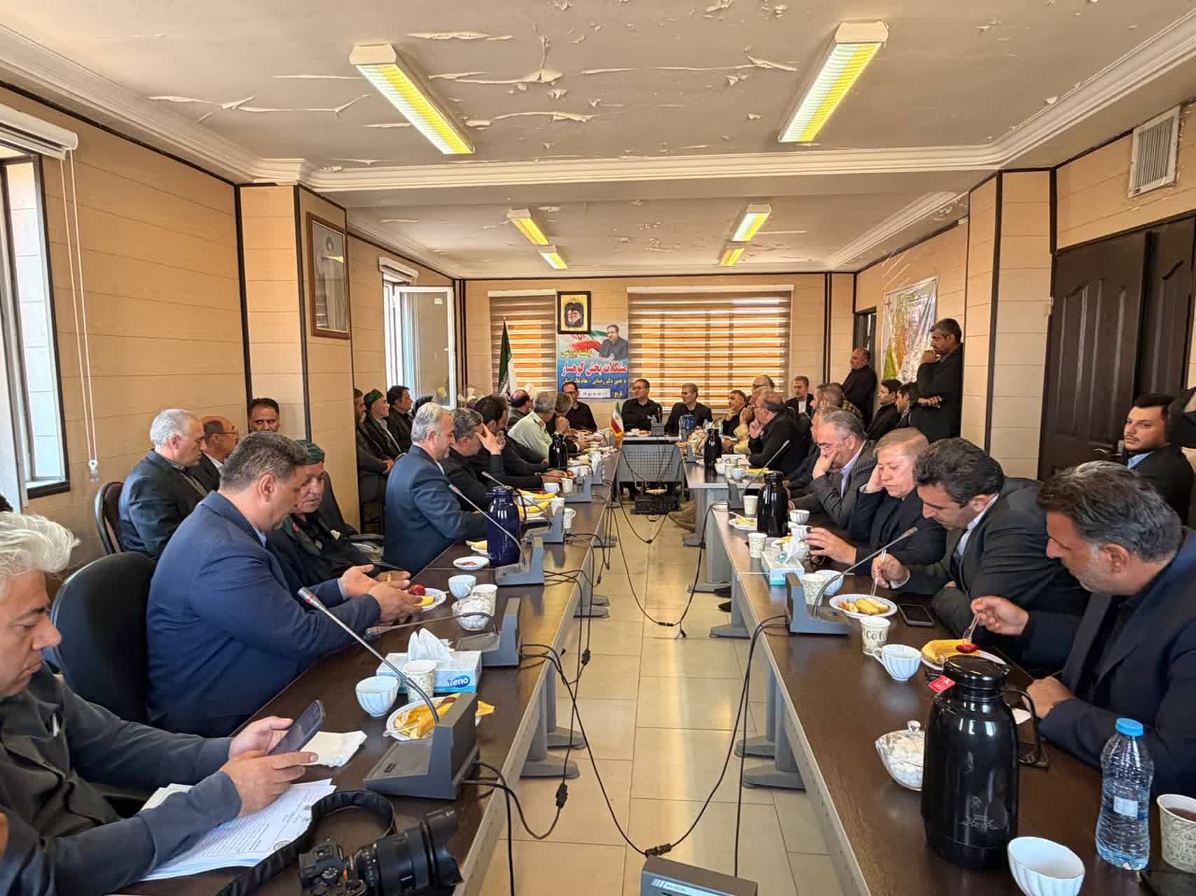 نشست بررسی مسائل و مشکلات بخش کوهسار سلماس با حضور استاندار آذربایجانغربی