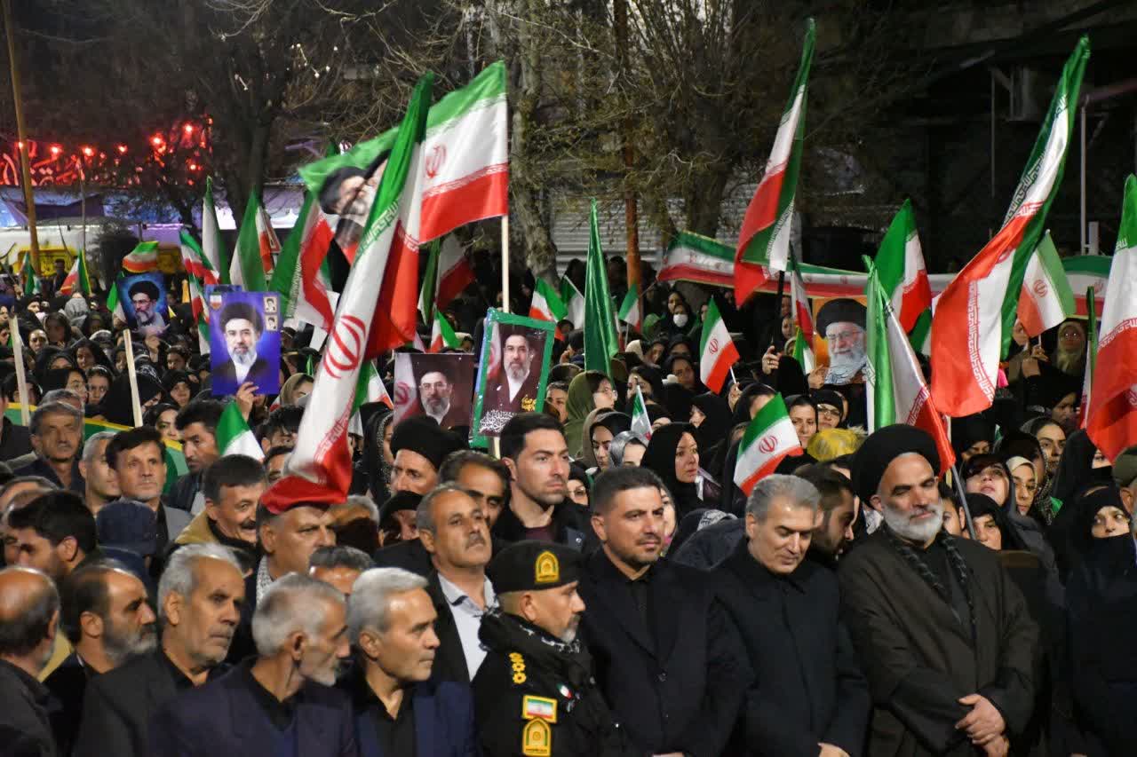 سی‌ویکمین شب مقاومت در سلماس؛ حضور کم‌نظیر مردم در شبی ماندگار