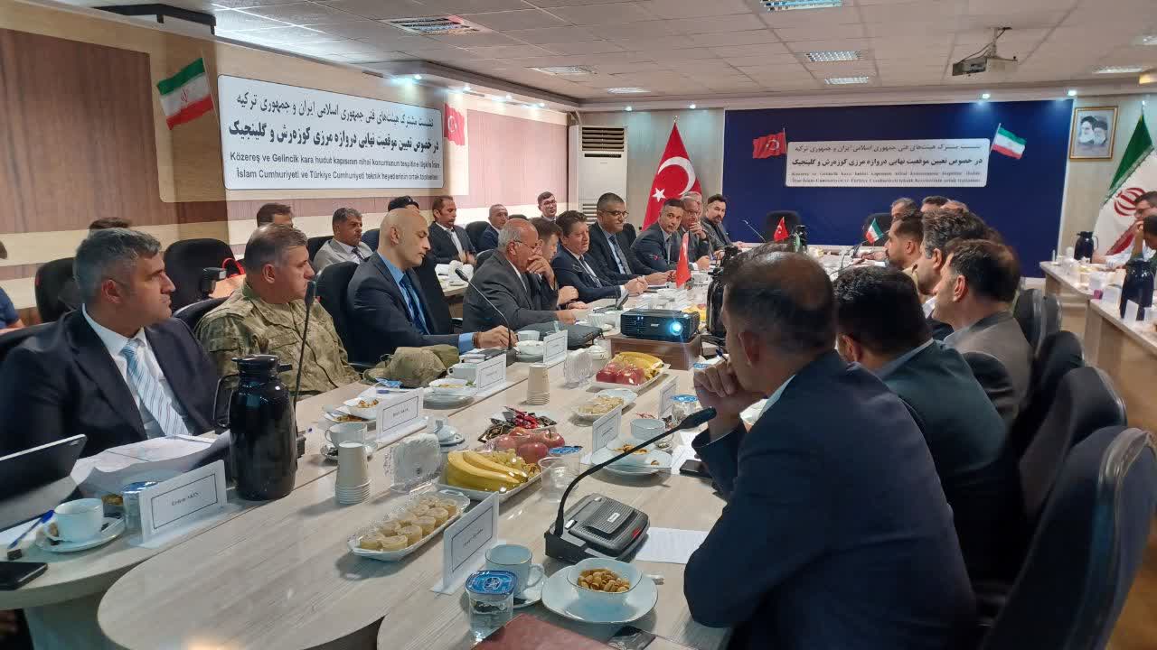 تعیین موقعیت نهایی دروازههای مرزی محور گفتوگوی ایران و ترکیه در سلماس