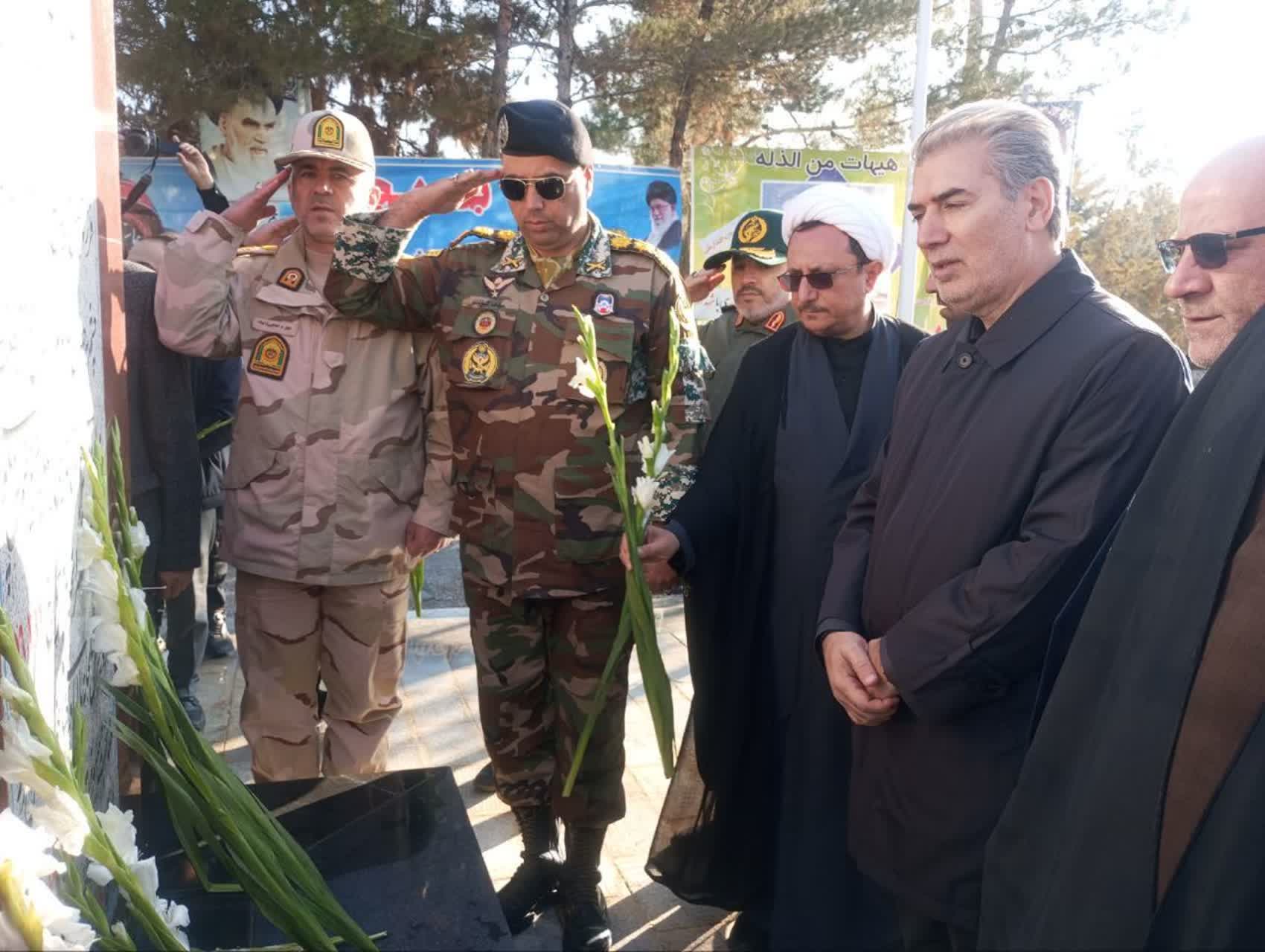 🌷عطر احترام در مزار شهدا؛ تجدید پیمان مردم و مسئولان با آرمانهای شهدا