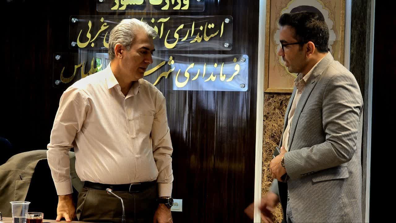 🔰 پُل ارتباطی مردم و مسئولان؛ دیدار بیواسطه فرماندار سلماس با شهروندان در چهارشنبه مردمی