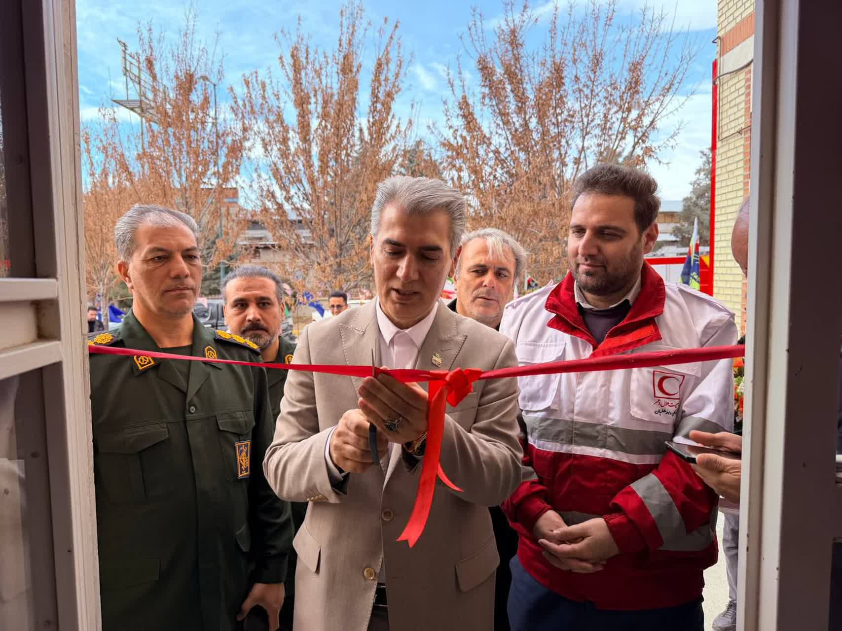 🔹بازدید و افتتاح میز خدمت جهادی سلامت رایگان ویژه کارگران شهرک صنعتی سلماس انجام شد.