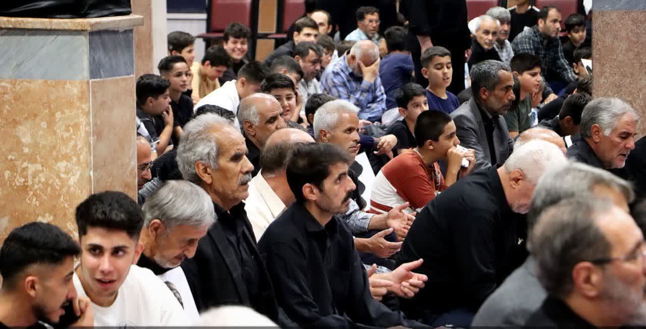 🚩 آیین بزرگداشت ولیامر مسلمین و مرجع عالیقدر جهان تشیع، حضرت آیتاللهالعظمی شهید سیدعلی حسینی خامنهای(ره) و شهدای والامقام خانواده ایشان، با حضور علی علائی فرماندار شهرستان سلماس، جمعی از مسئولان