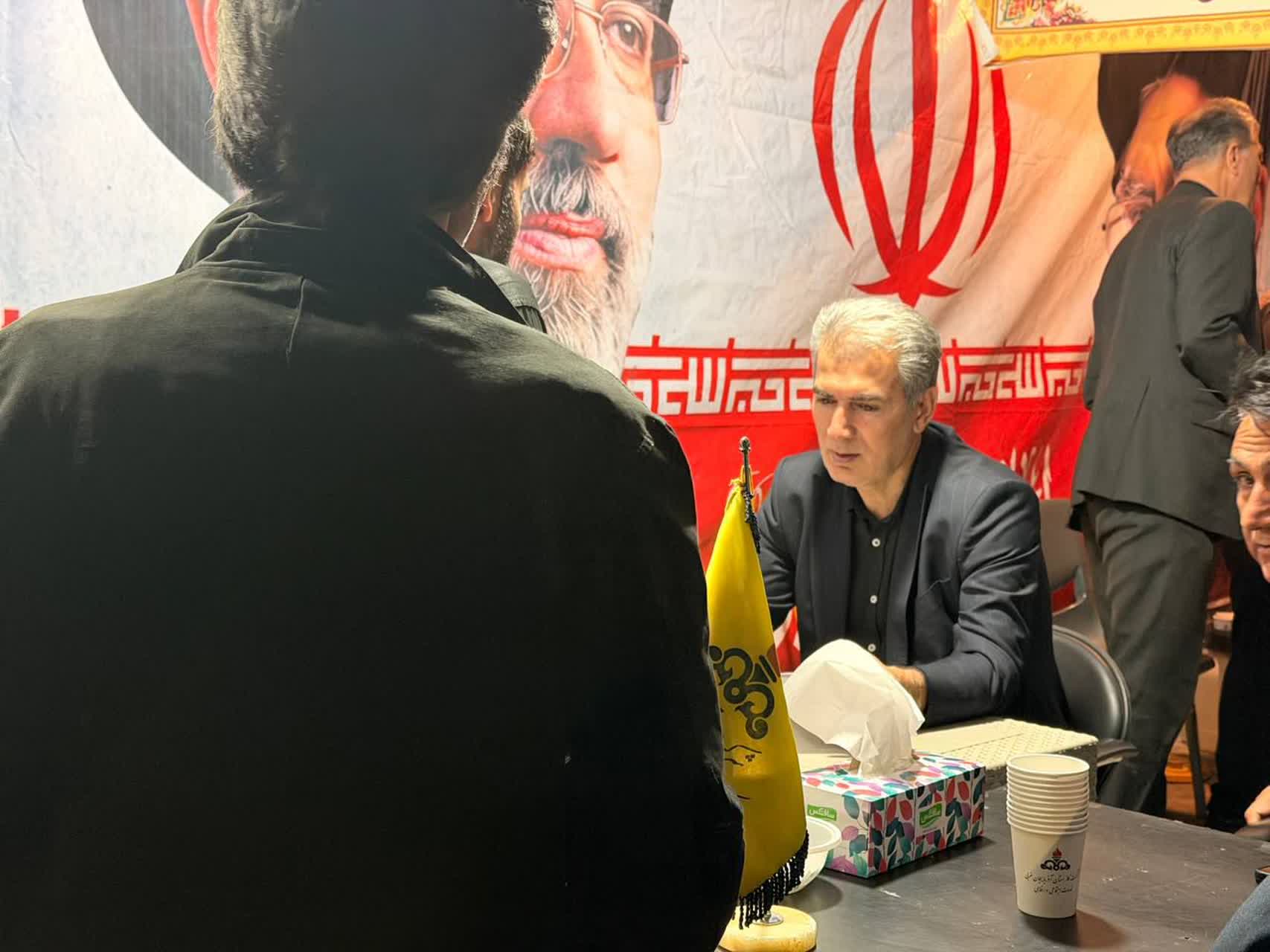 💢 یکصدو سی امین شب مقاومت و ایستادگی مردم ایران 🔹برپایی هفتاد و پنجمین روز میز ارتباطات مردمی فرمانداری شهرستان سلماس (برای اولین بار در کشور) 🔸با حضور فرماندار شهرستان سلماس و روسای ادارات خ