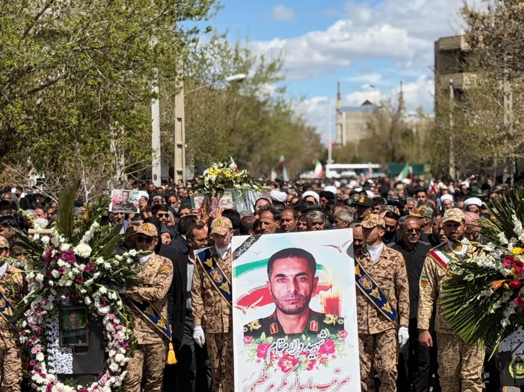 تشییع باشکوه پیکر شهید سردار سرتیپ مکرم عظیمی در سلماس