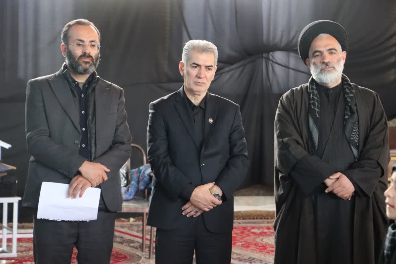 حضور و بازدید علی علائی فرماندار سلماس به همراه امام جمعه، از فعالیت های بخش های فرهنگی ستاد برگزاری نماز جمعه شهرستان سلماس