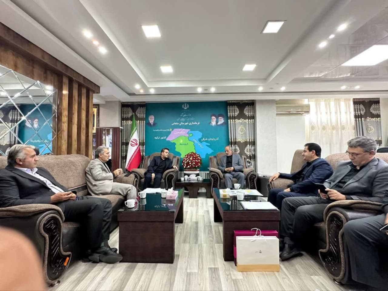 🔰دیدار مدیرکل بنیاد مسکن آذربایجانغربی با فرماندار سلماس با محوریت بررسی پروژههای عمرانی روستایی