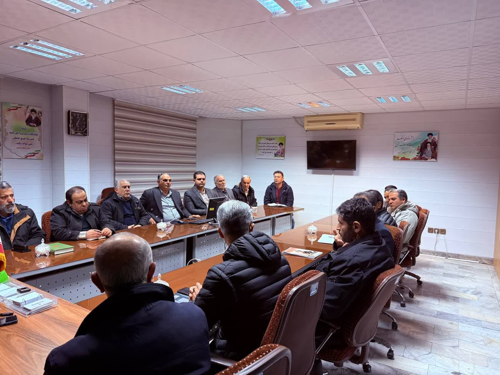 جلسه شورای هماهنگی بخش کشاورزی شهرستان سلماس با محوریت بررسی چالش‌ها، مسائل و مشکلات تأمین و توزیع نهاده‌های دامی برگزار شد.