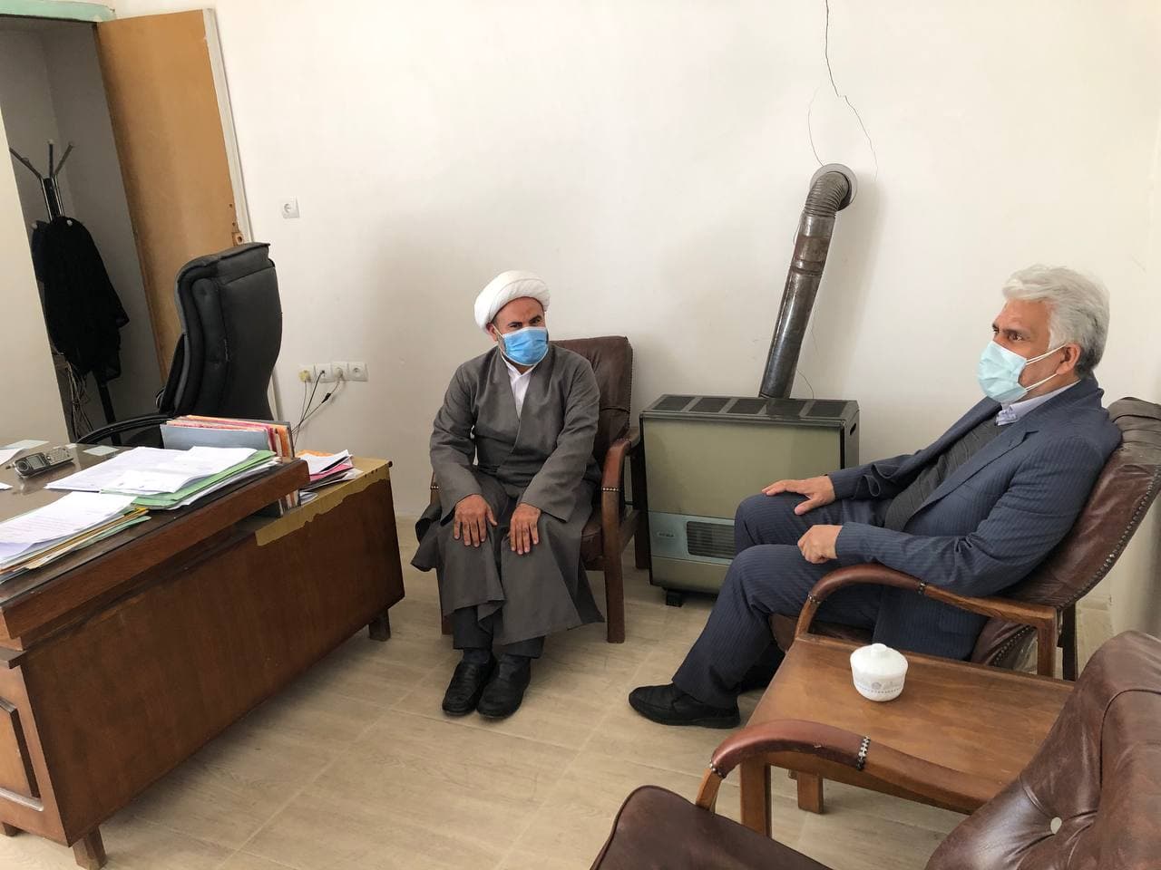 بازدید سرزده فرماندار از چند ادارات شهرستان سلماس