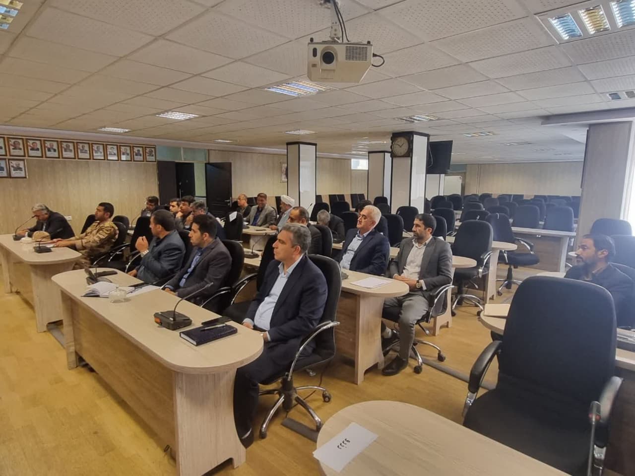 رگزاری جلسه کمیته برنامهریزی و تفکیک بودجه شهرستانی به ریاست معاون برنامهریزی فرمانداری