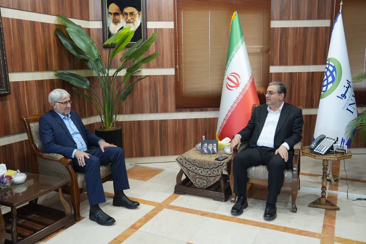 دیدار مدیر هماهنگی امور گازرسانی شرکت ملی گاز ایران با استاندار آذربایجانغربی