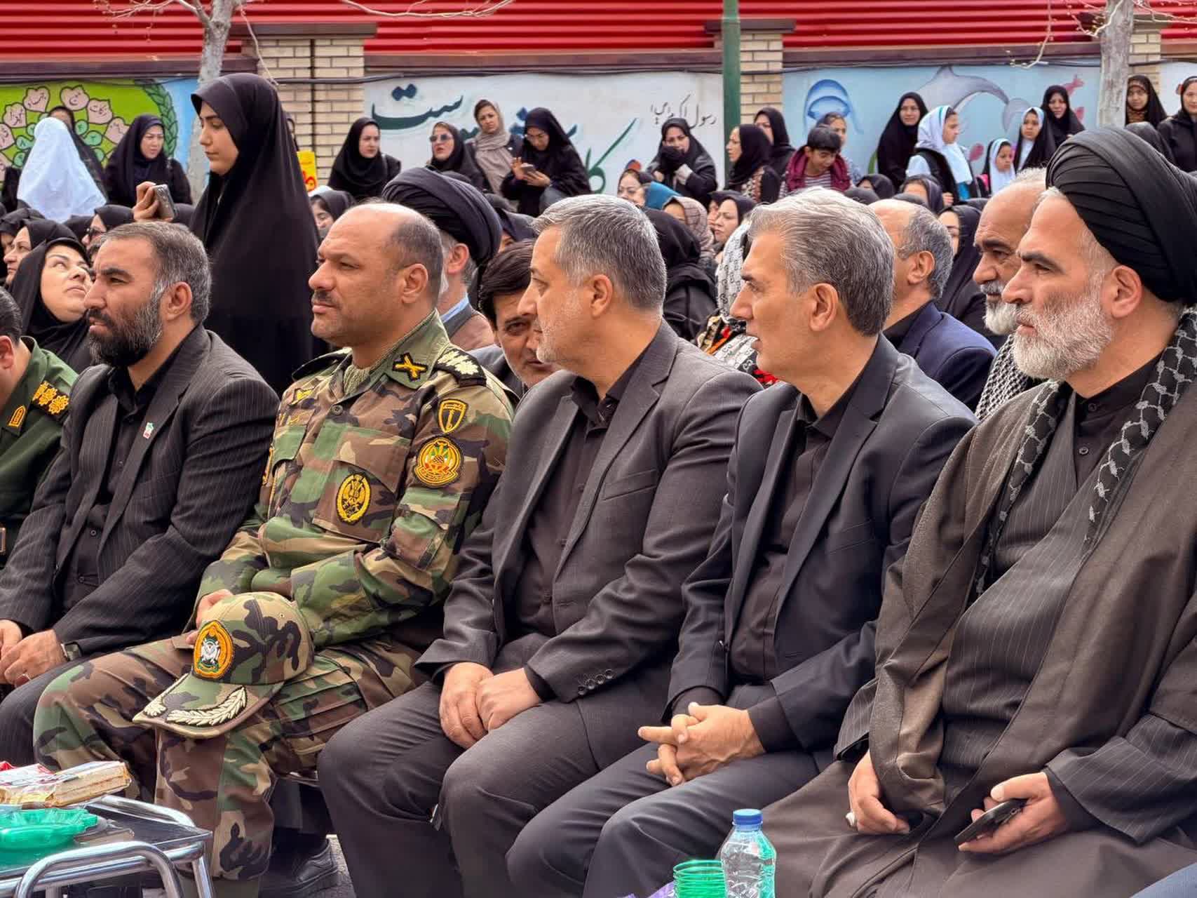 آیین گرامیداشت چهلمین روز شهادت دانش‌آموزان میناب با حضور فرماندار و مسئولین در سلماس برگزار شد