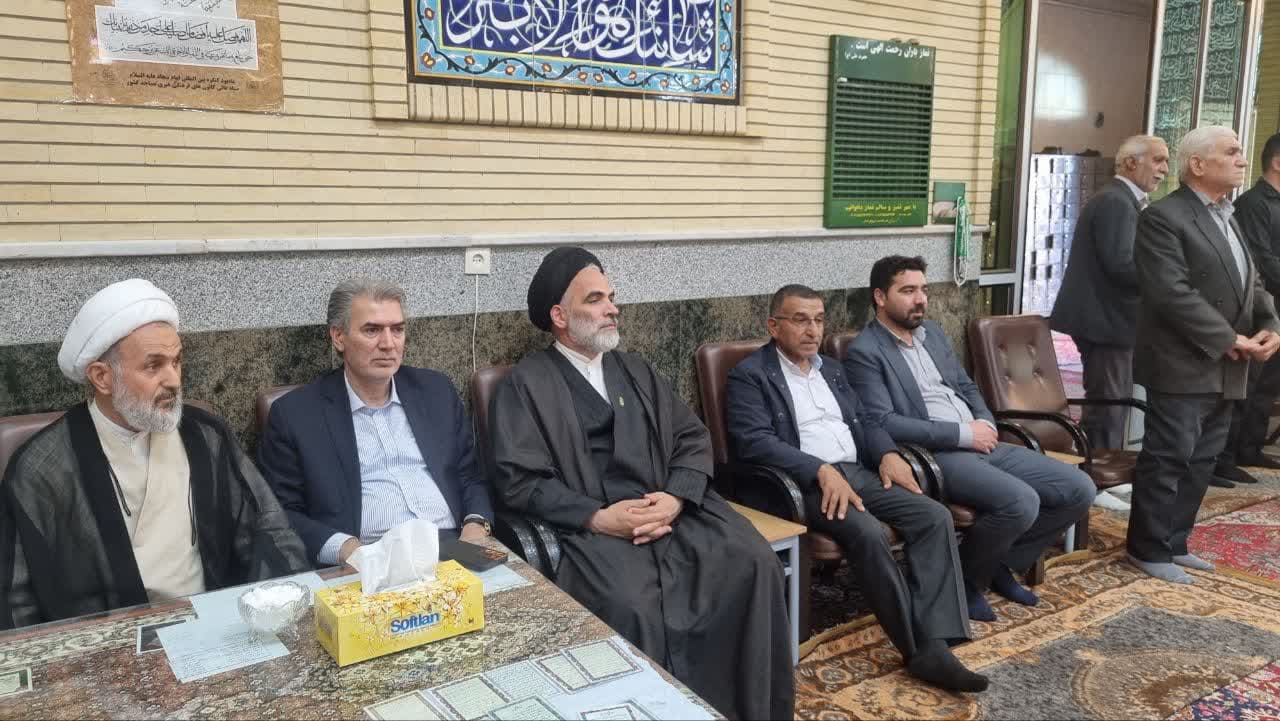 حضور دکتر علائی فرماندار سلماس در مراسم سالگرد شهید دکتر سید ابراهیم رئیسی و شهدای خدمت در روستای مغانجوق