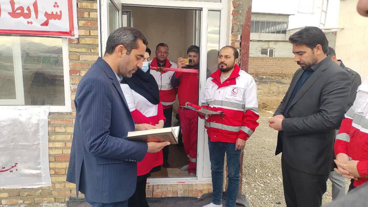 🔹افتتاح نانوایی سه گانه سوز شرایط اضطراری جمعیت هلال احمر در دهه فجر