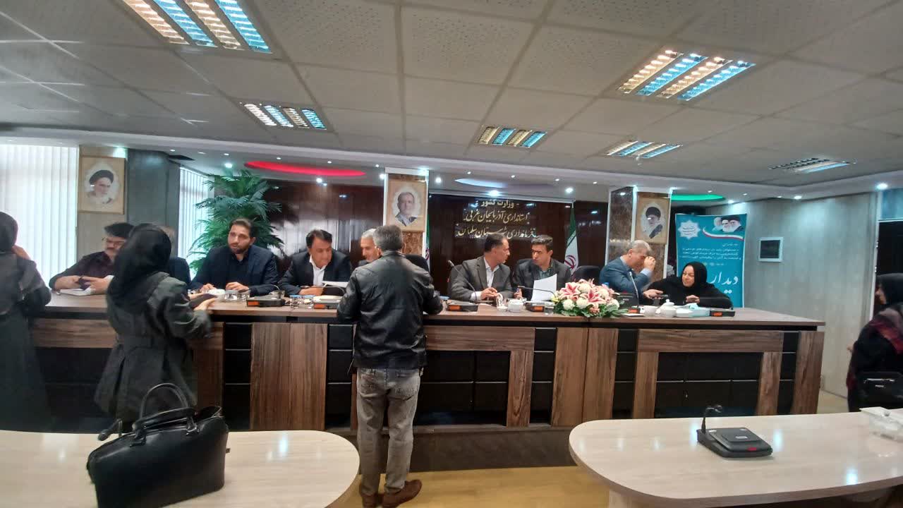 🔹️ملاقات مردمی فرماندار سلماس با حضور معاون عمرانی؛ رسیدگی بیواسطه به مطالبات شهروندان